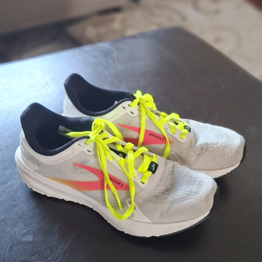 Brooks Womens Launch  Running Shoes Lightweight - Picture 7 of 7